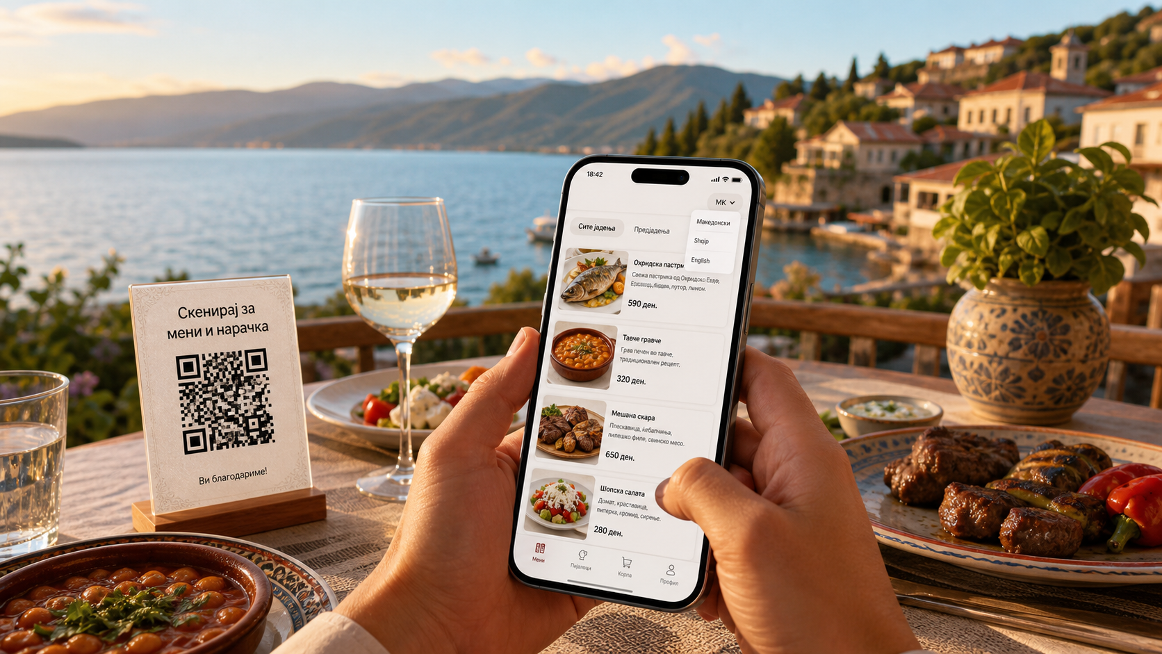 Гостин скенира QR мени на MenuForma во ресторан покрај Охридското Езеро